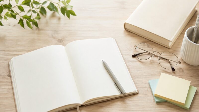 ほかと他の漢字とひらがなの使い分けを辞書とノートで確認するイメージ
