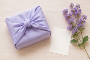敬老会のメッセージカードと記念品のイメージ